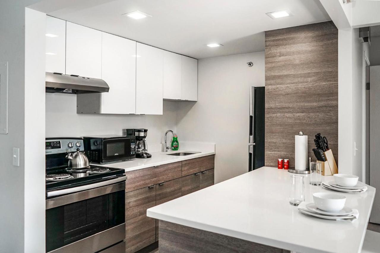 Short Term Rentals At The Park At Trowbridge Senior Community Southfield Eksteriør bilde