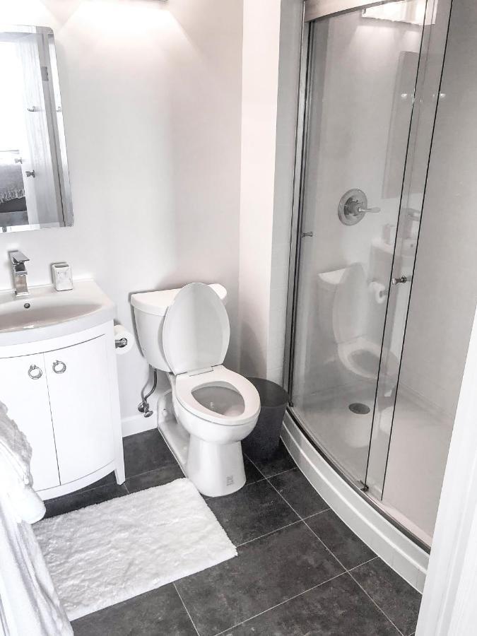 Short Term Rentals At The Park At Trowbridge Senior Community Southfield Eksteriør bilde