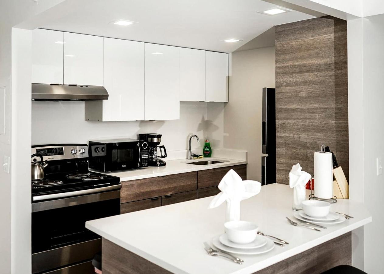 Short Term Rentals At The Park At Trowbridge Senior Community Southfield Eksteriør bilde