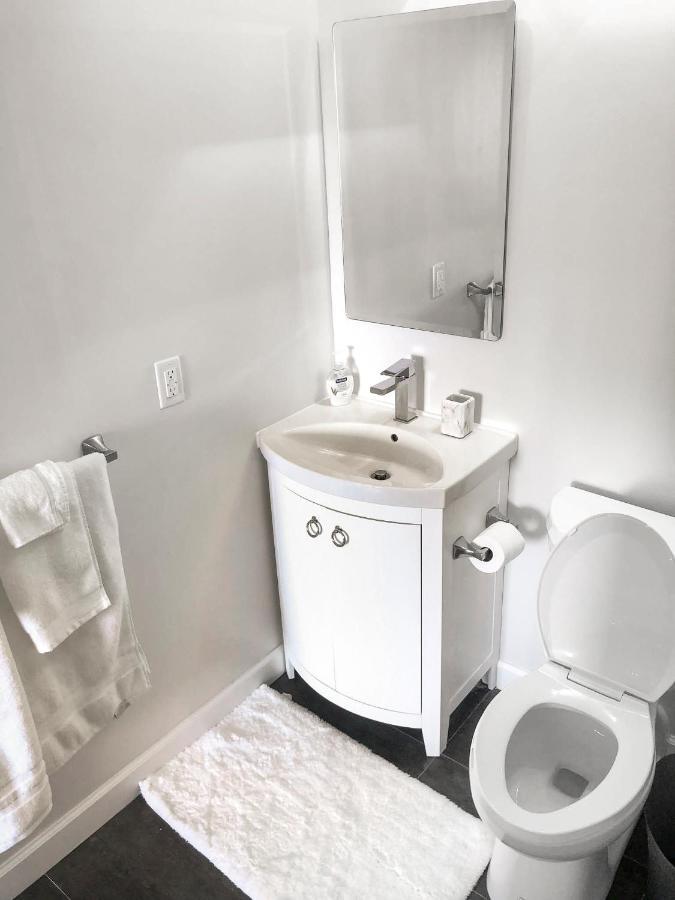 Short Term Rentals At The Park At Trowbridge Senior Community Southfield Eksteriør bilde