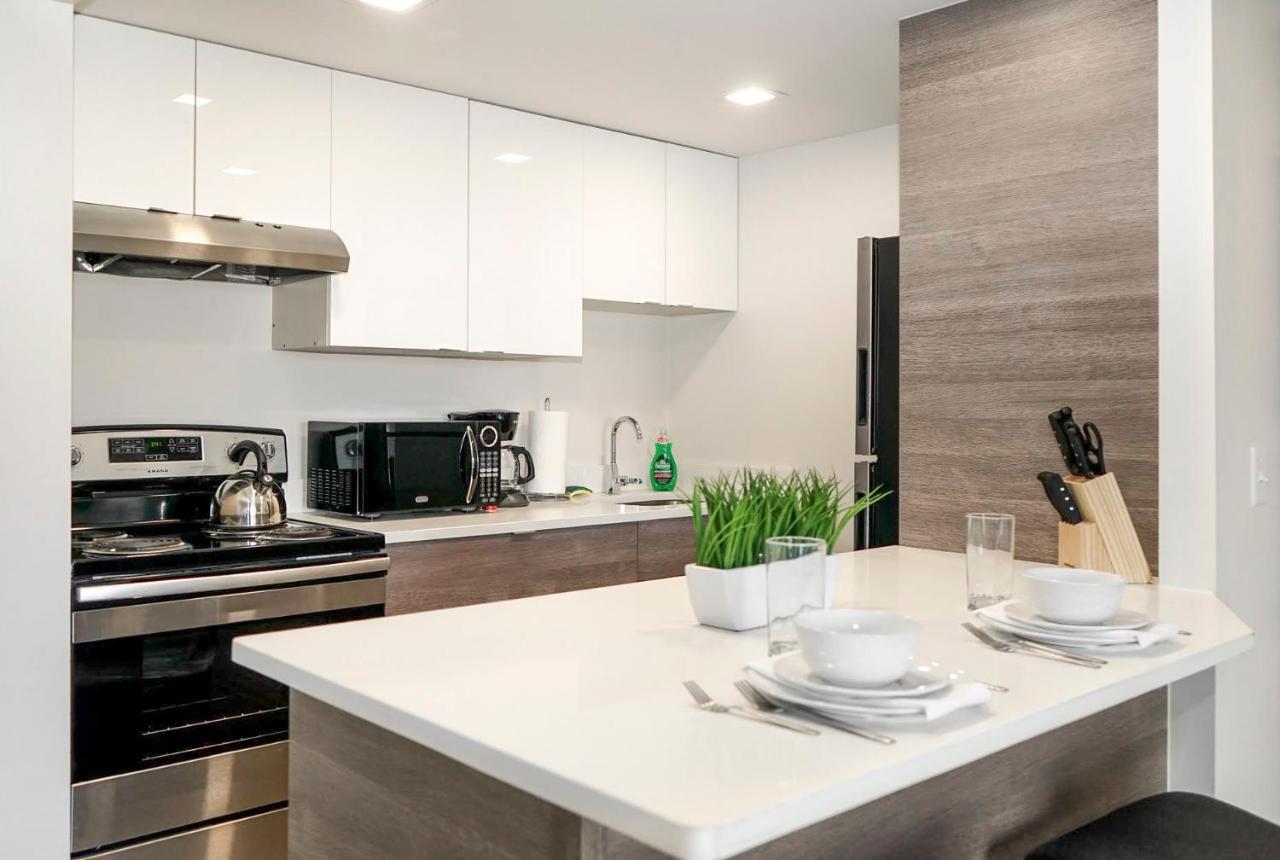 Short Term Rentals At The Park At Trowbridge Senior Community Southfield Eksteriør bilde